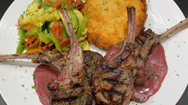 The Daily Harvest Cafe